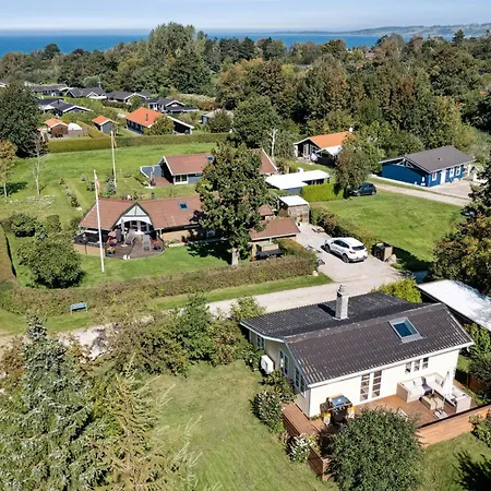 Peace Of Mind And A Smile On Your Lips At Havnso Dom wakacyjny Føllenslev